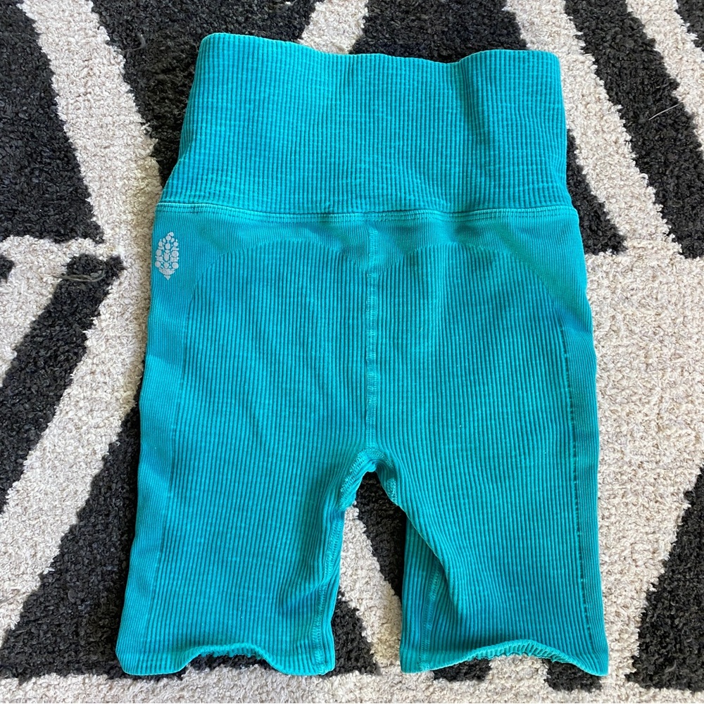 Free people Happiness runs bike short XS